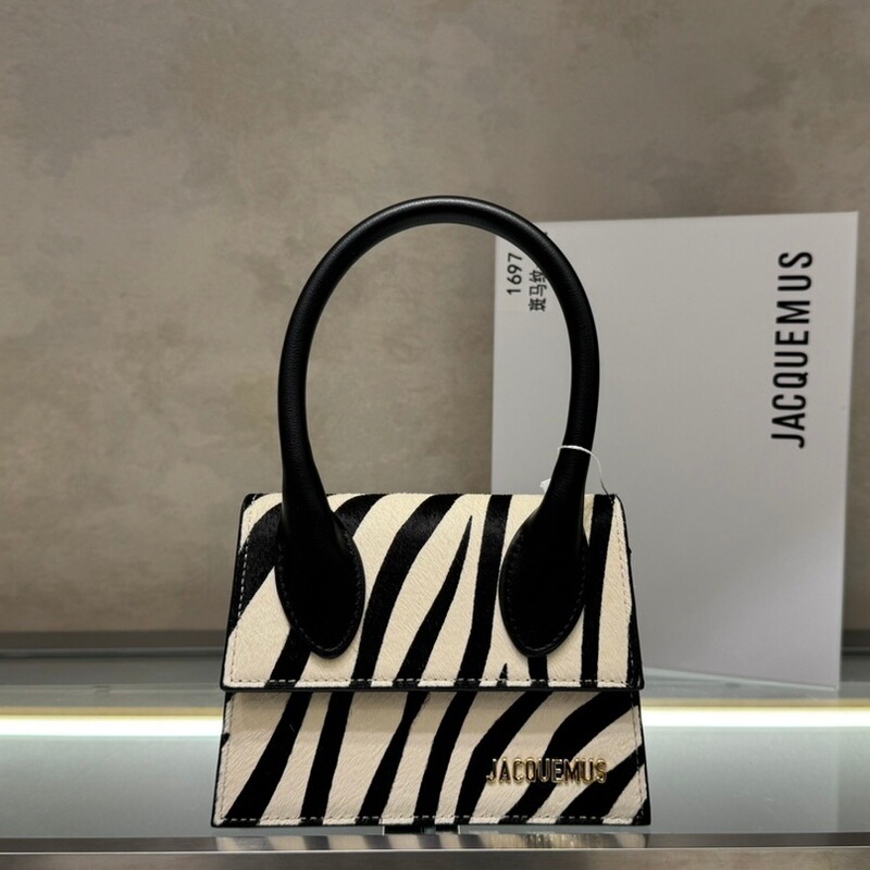 Jacquemus New Black and White Zebra Pattern Niche Non-Hit Portable Shoulder Crossbody Underarm Bag Commuter All-Match