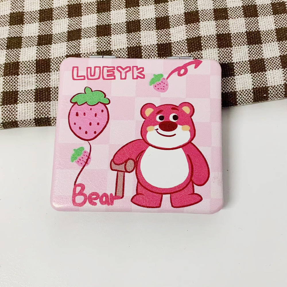 Nuevo perro Pacha osos de fresa doble cara plegable espejo de maquillaje tienda en línea tienda de espejo pequeño fábrica al por mayor