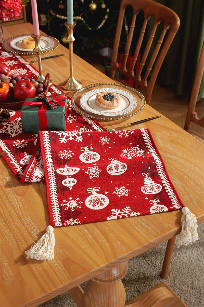 Drapeau de table de noël en jacquard teint en fil, flocon de neige, chapeau de noël, nappe à pampilles, décoration, couverture de drapeau de chevet_voghion.com