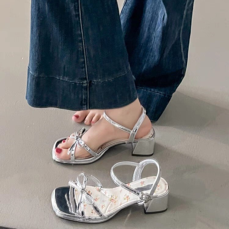 Sandals for Women for Summer Wear, 2026 New Style, Fairy-Like, Perfect for Dresses, French Style, Super Popular, Stunning, Versatile, Silver Chunky High Heels Sandals for Women for Summer Wear, 2026 New Style, Fairy-Like, Perfect for Dresses, French Style, Super Popular, Stunning, Versatile, Silver Chunky High Heels