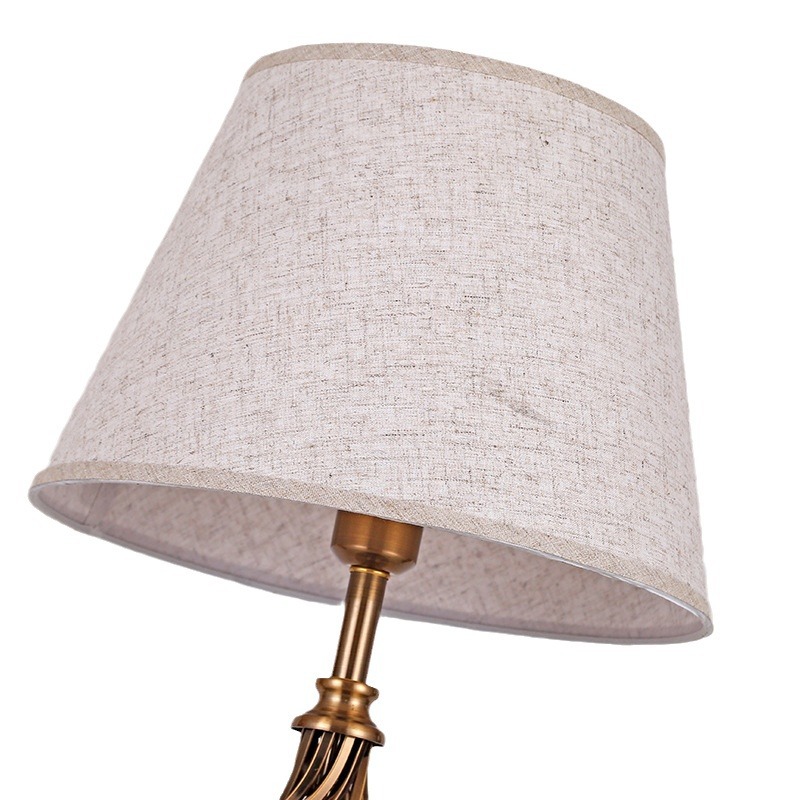 Nuevo Jiayinmei iluminación americana nuevo estilo chino simple europeo industrial hierro cristal lámpara de mesa Hotel ingeniería lámpara de pie al por mayor