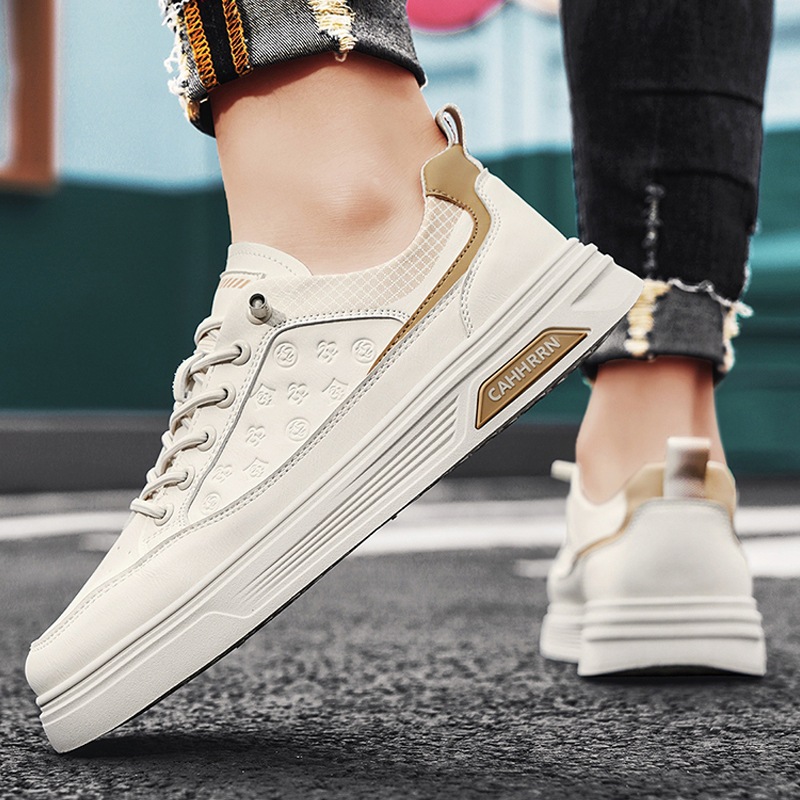 Zapatos de cuero para hombres, zapatos de skate casuales de primavera para hombres, zapatos blancos de moda para estudiantes, zapatos individuales para adolescentes, 2025 nuevos