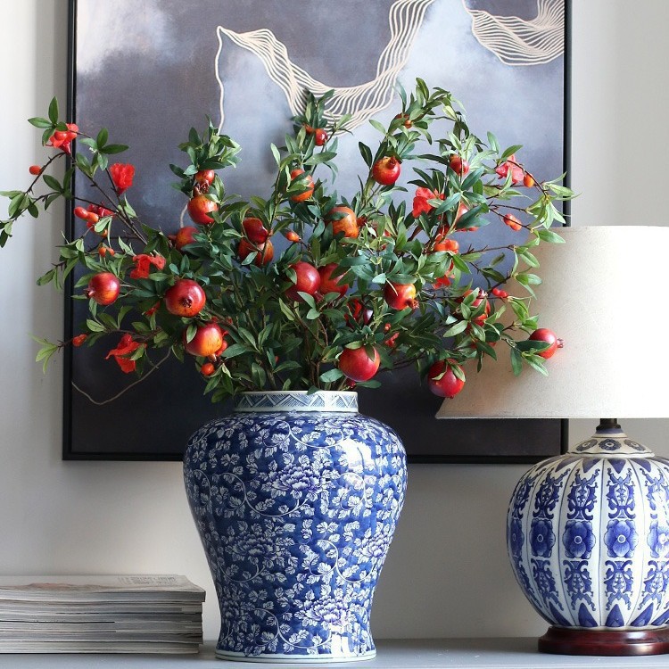 Jingdezhen flores azules de cerámica vasos de cerámica generales vasos de cerámica pintados a mano joyas de cerámica adornos de la villa de suelo jarrón