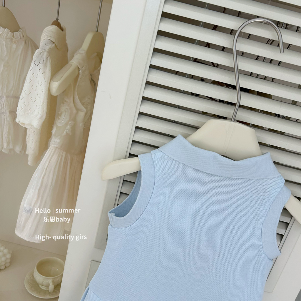 [Le En abby] Vestido con cuello POLO de estilo universitario para niñas Vestido de princesa deportiva plisado con chaleco sin mangas de verano