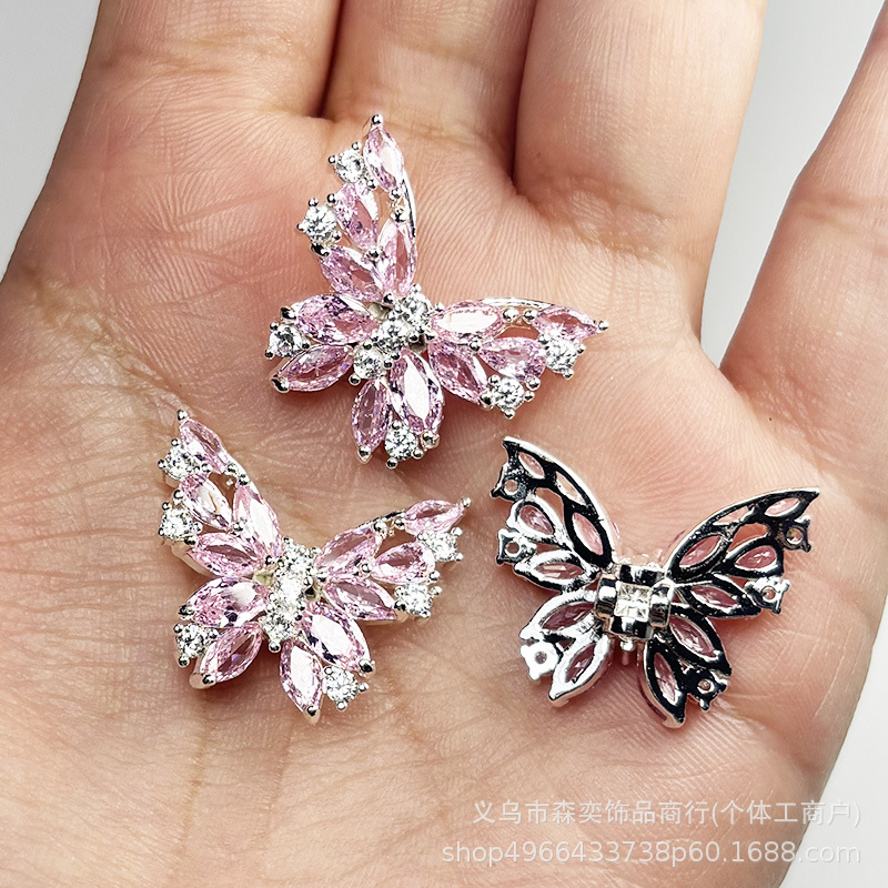 High-quality copper-plated zirconium butterfly four-way separator bead, butterfly multi-way straight hole separator bead, DIY bracelet and necklace jewelry accessories
