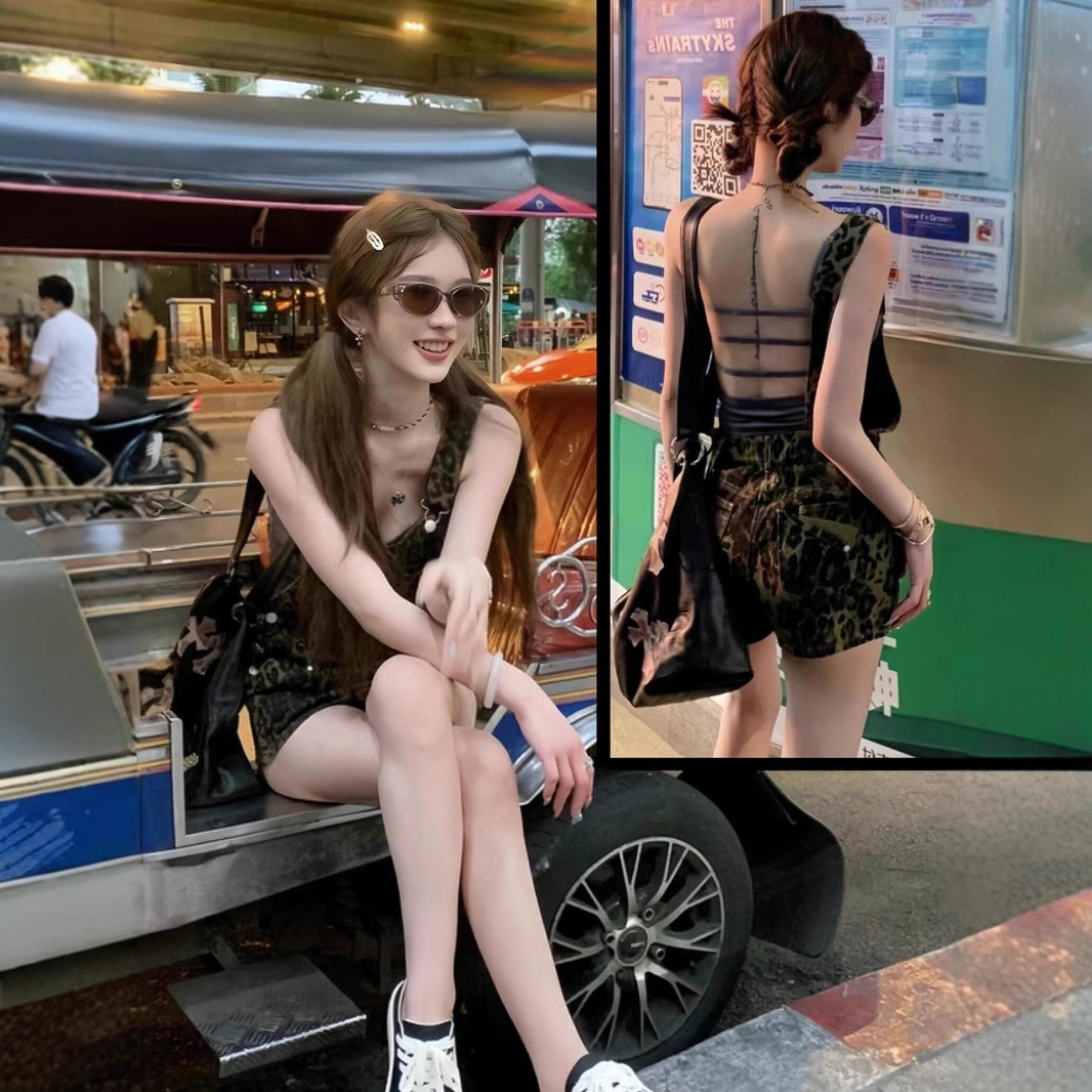 아메리칸 스타일 레트로 레오파드 무늬 데님 스트랩 원피스 여성의 봄과 여름 2025 새로운 느슨한 슬리밍 힙합 스커트