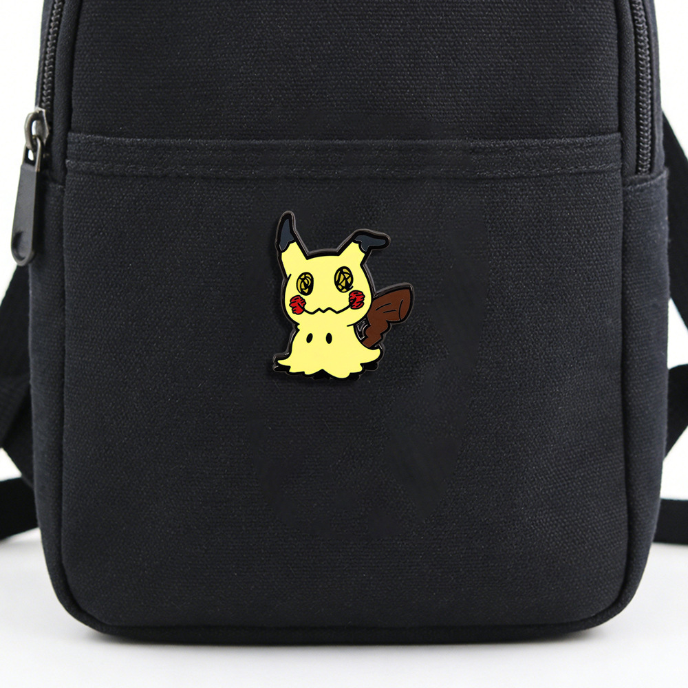 Pokémon Mimikyu Brooch Cartoon Character Enamel Badge Anime Peripheral Pin Backpack Pin