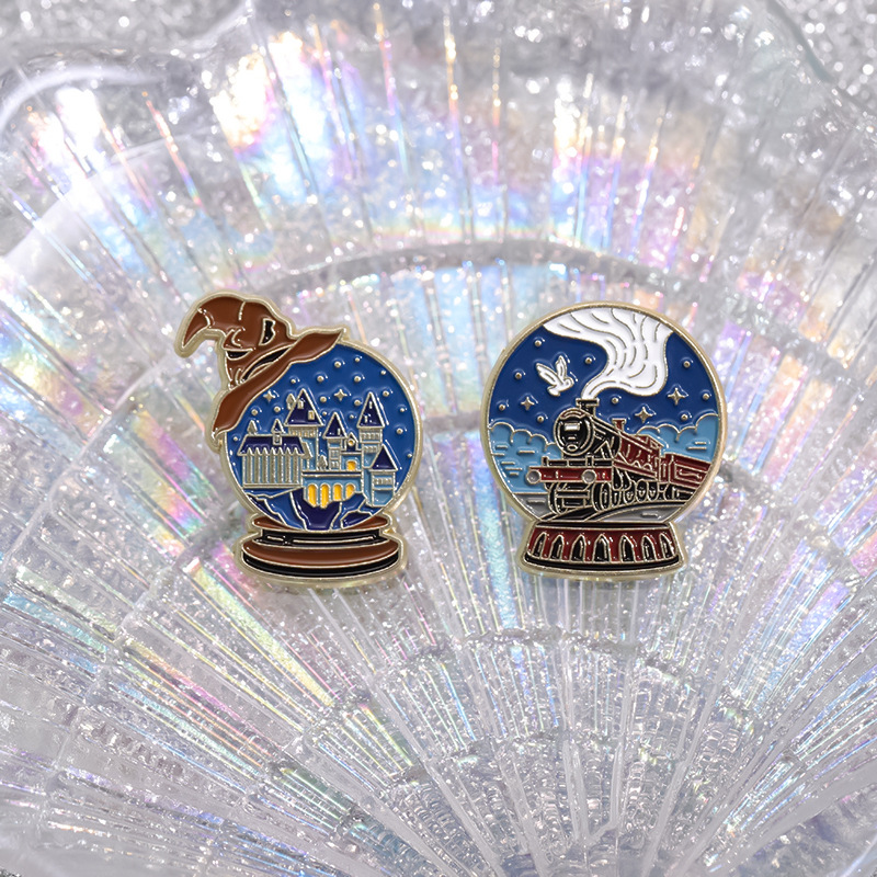 Cartoon Style Pin Crystal Ball Zinc Alloy Stoving Varnish Unisex Brooches display picture 10