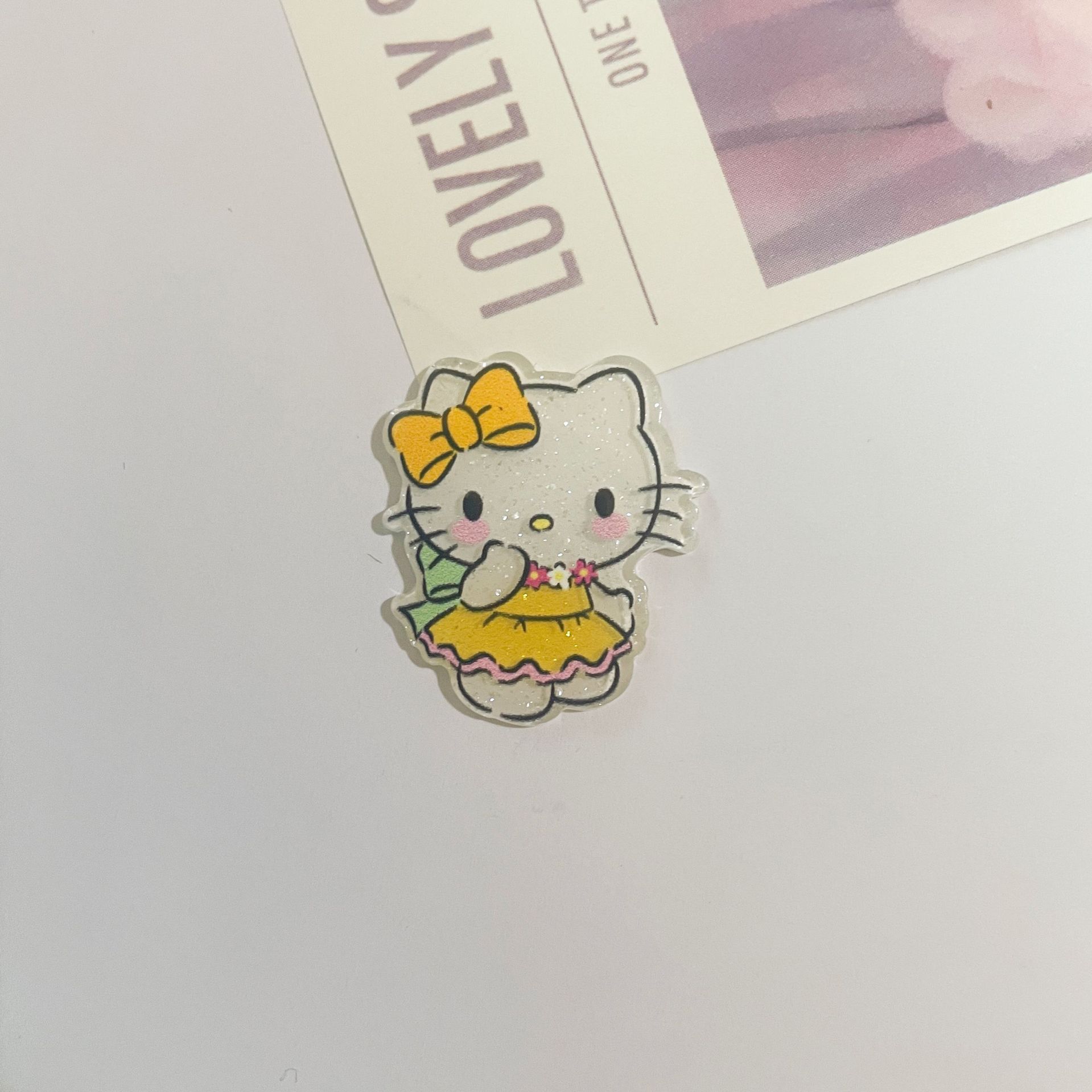 노란 옷 kt2.8cm * 2.4cm (단장)