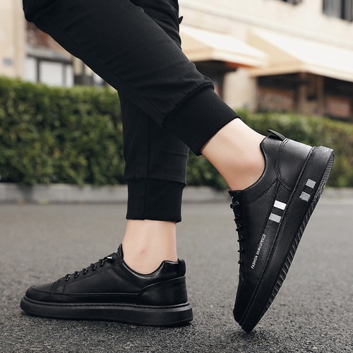 Breathable white shoes for men 2024 spring new Korean version versatile trendy casual men's trendy shoes white shoes leather panel shoes