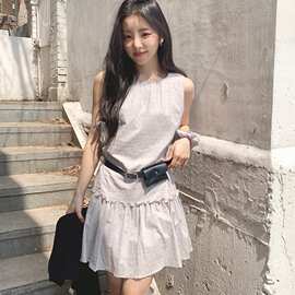 韩国东大门2025夏季新款法式设计感甜美无袖连衣裙女中长款百褶裙