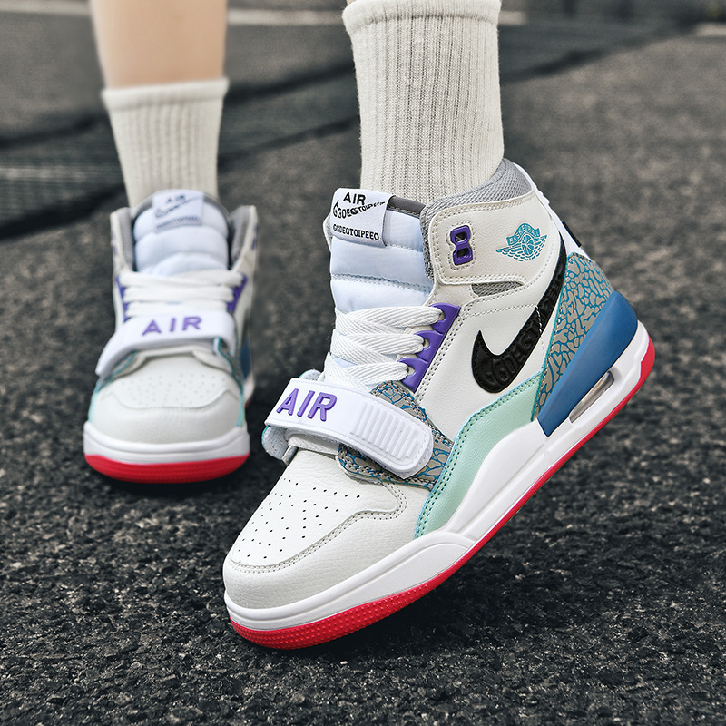 AJ Putian genuine goods aj312 Year of the Snake Limited Basketball Shoes Men's Shoes High-top Putian Easter Student Sports Board Shoes AJ Putian genuine goods aj312 Year of the Snake Limited Basketball Shoes Men's Shoes High-top Putian Easter Student Sports Board Shoes