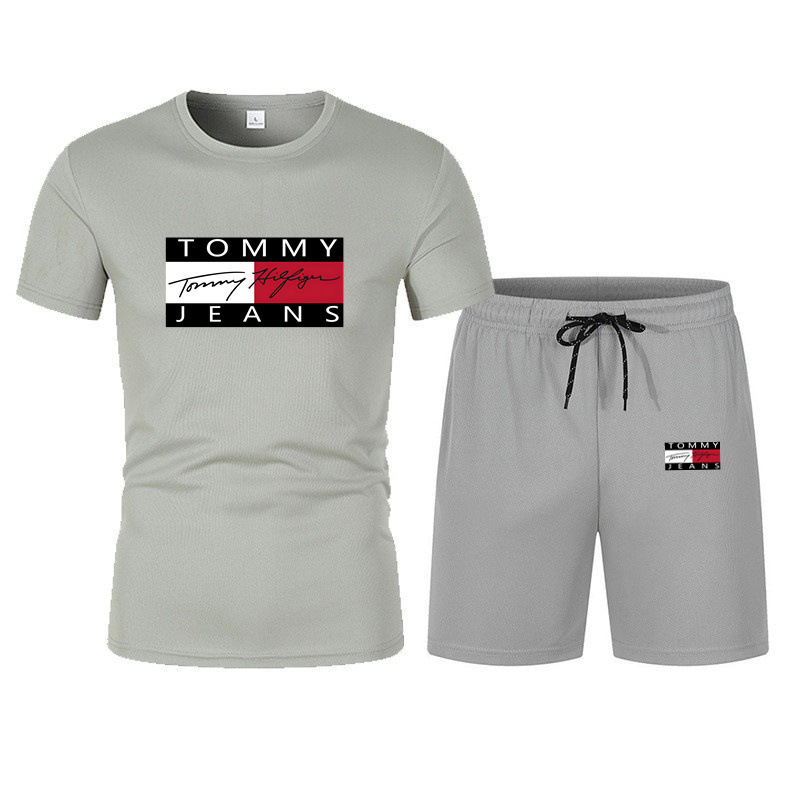 라이트 그레이 + 라이트 그레이