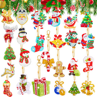 Cross-border DIY Diamond painting keychain Christmas holiday cartoon crystal diamond embroidered full diamond 5D bag decorative pendant