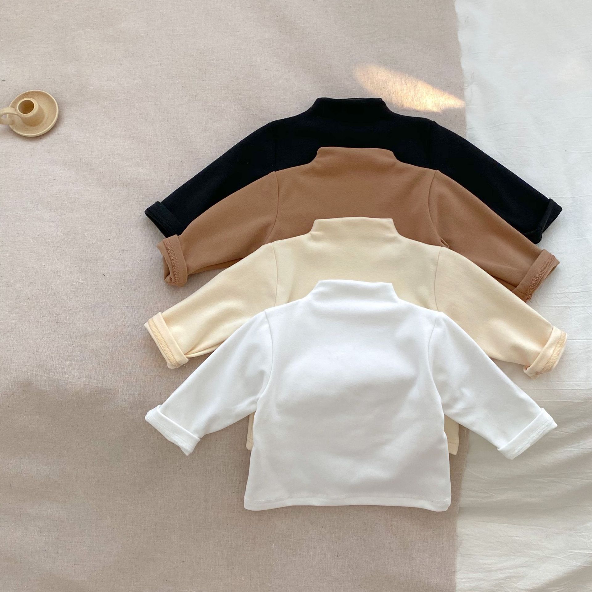 2024 primavera y otoño nuevos hombres y mujeres de cuello alto simple de color sólido todo partido camiseta de manga larga camisa de fondo elástico