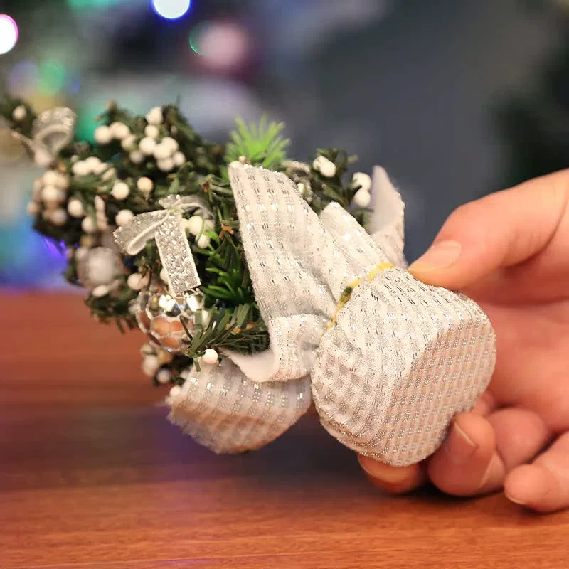 Christmas small table decorations, 20 cm, assorted festive hanging and standing figures