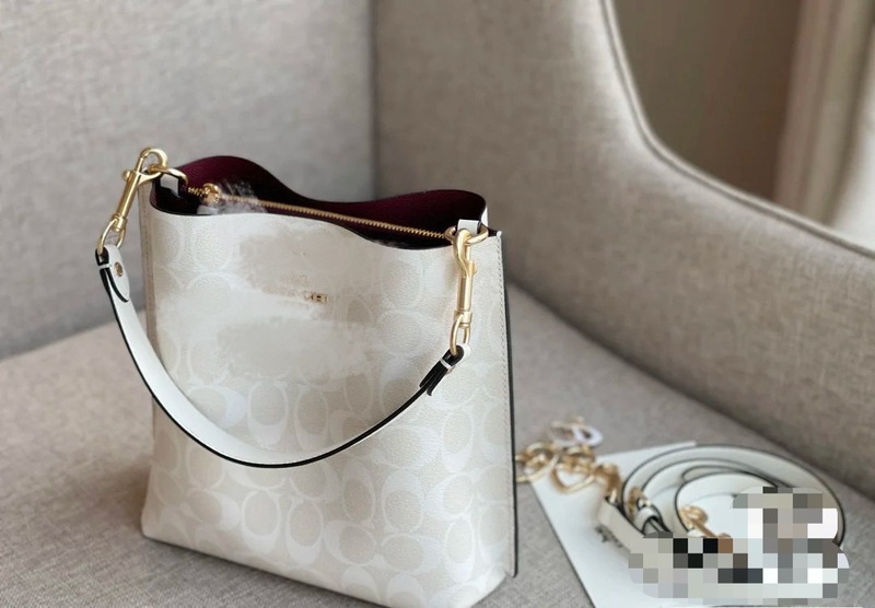 Koujia Jasmine モーリーバケットバッグクラシックレトロ老眼カラーマッチング気質シングルショルダー脇の下ハンドヘルドクロスボディレディースバッグ|undefined