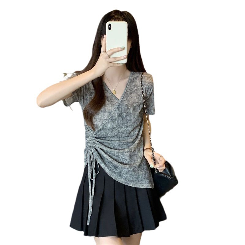 Camiseta de manga corta teñida con diseño cruzado de gran tamaño para mujer verano 2024 nuevo estilo suelto y delgado mm top femenino ins image 6
