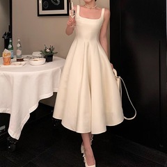 女款夏 | 赫本裙 dio*秀款精仿丝毛光泽感收腰吊带连衣裙礼服方领