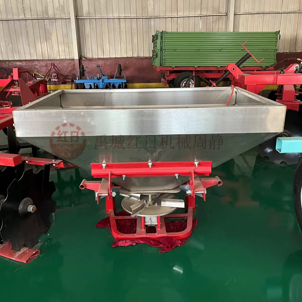 单盘施肥机    双盘施肥撒播机   四轮拖拉机单盘施肥器   撒播机