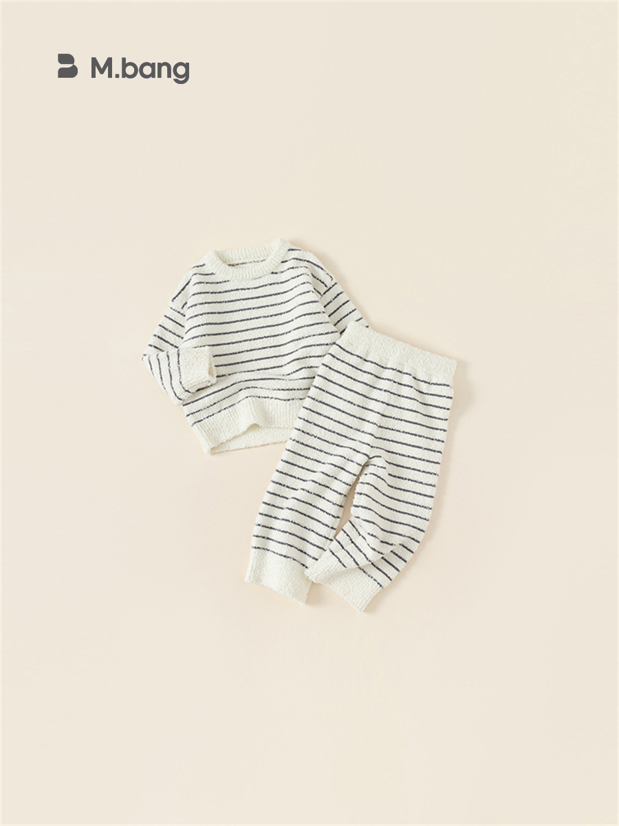 Beibei City Niños traje de otoño e invierno de los niños de dos piezas a rayas casual Home wear pijamas medio terciopelo DT23187