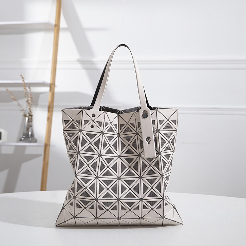 2025 Summer New Fashion Casual Women's Bag Hollow Diamond Geometric Patchwork Bag Women's Trendy Shoulder Handbag