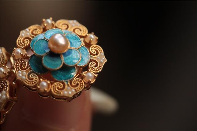 伟德bv1946官网传统文化与潮流文化的融合之路：Suplay集团的创新探索