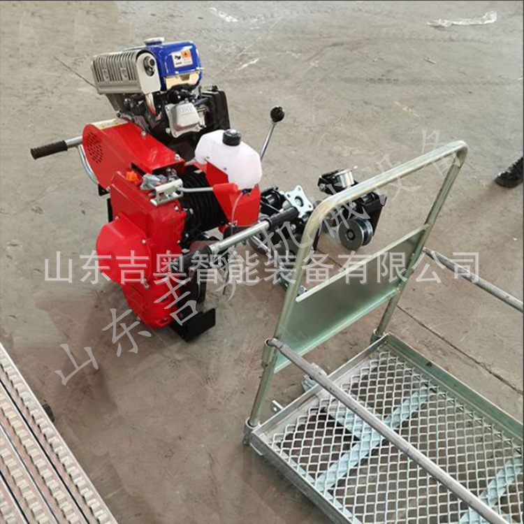 有水单轨运输车