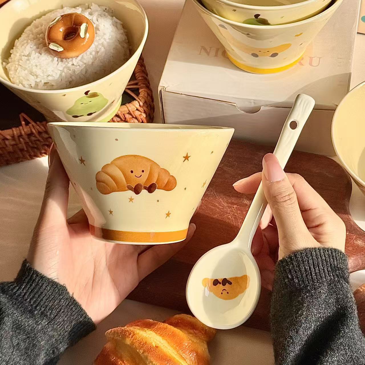 [Croissant] 5-inch bamboo hat bowl + exclusive spoon