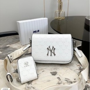 2024�¿�Ů���n��mlb����С����ny�����F���]��Ůʿ�μ�б���