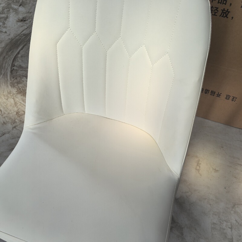 轻奢北欧餐椅简约现代咖啡厅酒店休闲椅靠背家用小户型猫抓皮餐椅|undefined