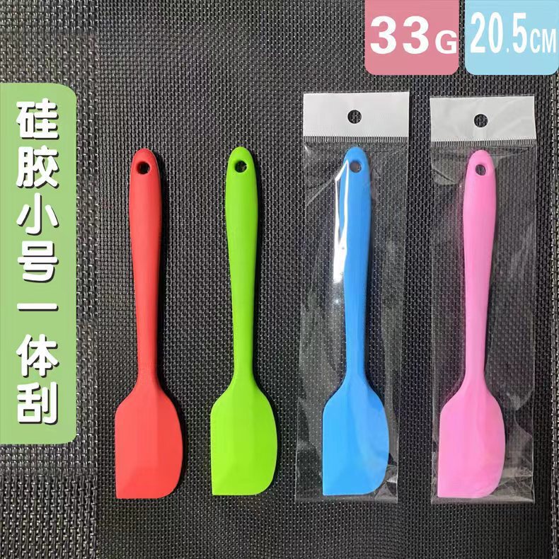 台所用品の焙煎ツールの一体式の優良品質の小さいサイズのシリカゲルスクレーパーは高温に耐えます。|undefined
