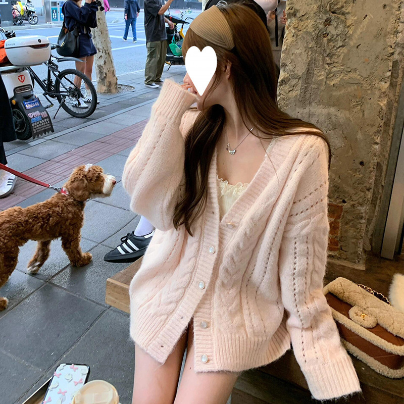 现货 新款淑女粉色v领毛衣外套女春款宽松慵懒麻花针织开衫|undefined
