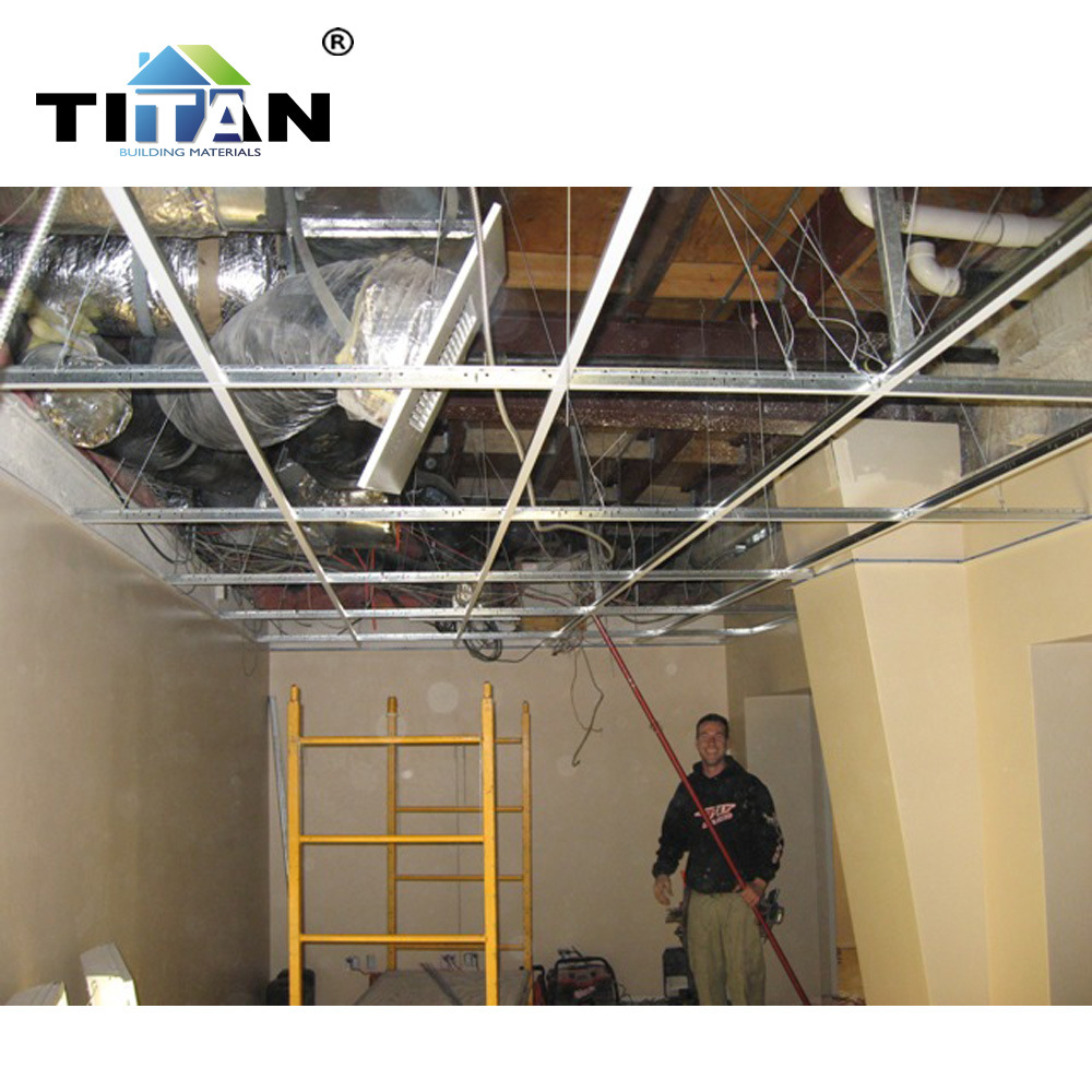 Exportación Ruanda Tablón de pintura para hornear en forma de T quilla de acero ligero Techo Tablero de yeso Materiales de construcción Tablón de pared divisoria