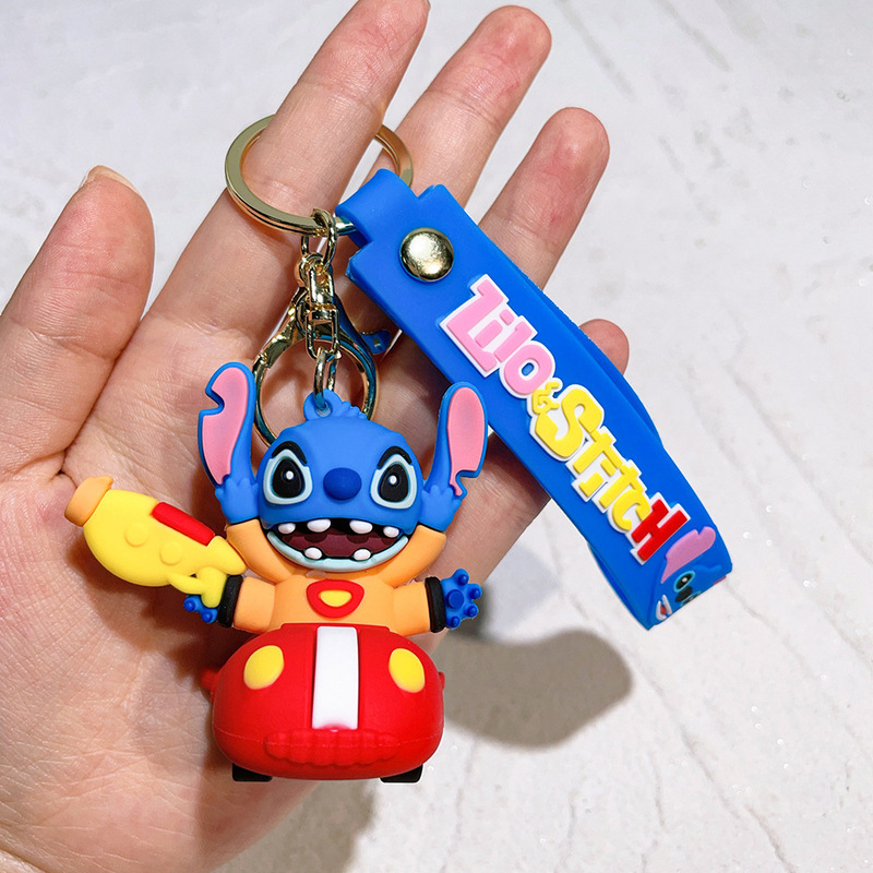 クラシックな立体人形キーホルダーアクセサリー pvc 人形マシンホリデーギフトペンダントクロスボーダーキーホルダー|undefined