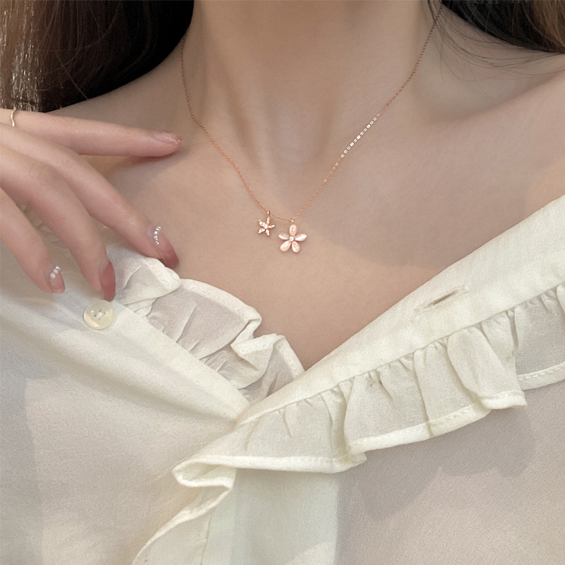 Small necklace