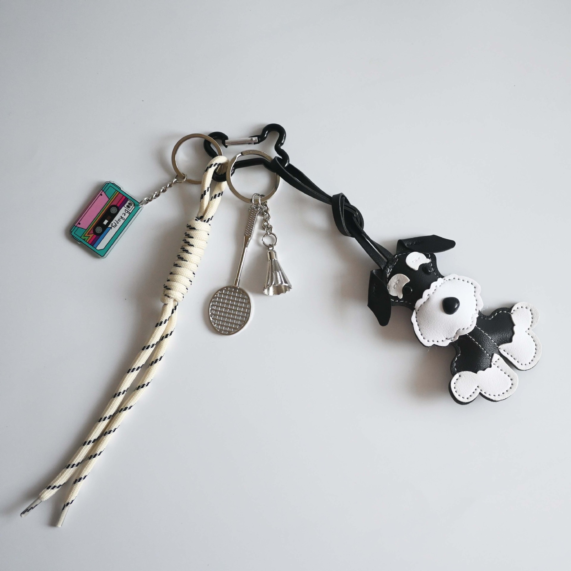 Vacation, Classic Style Style 1 Piece Vacation Classic Style Dog Pu Leather Plating Bag Pendant