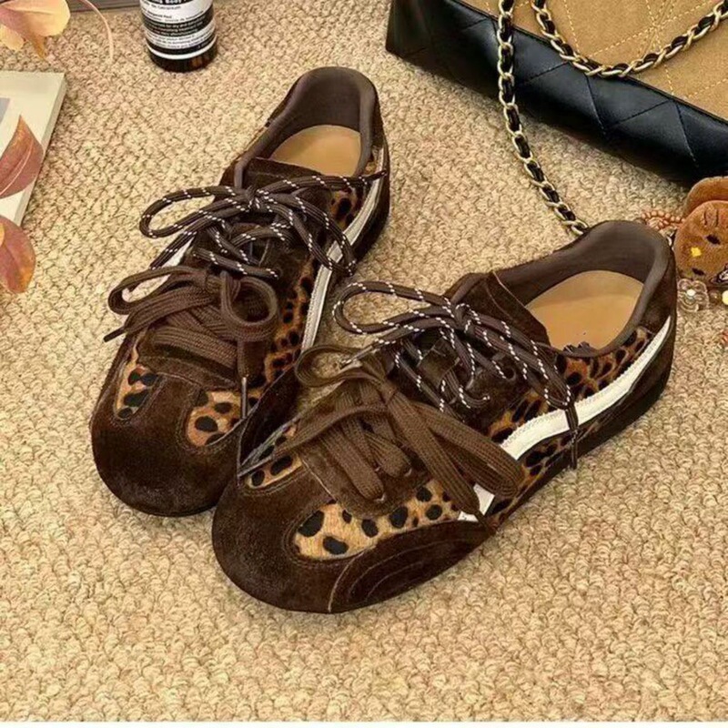 Forrest Gump Shoes Women's Soft-Soled Sports Casual Shoes 2026 Spring and Autumn Thin Leopard Print Breathable White Shoes Retro German Training Shoes for Women Forrest Gump Shoes Women's Soft-Soled Sports Casual Shoes 2026 Spring and Autumn Thin Leopard Print Breathable White Shoes Retro German Training Shoes for Women