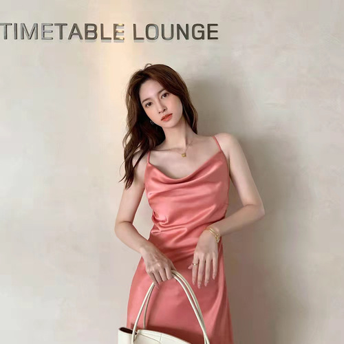 Women's Summer Fashion Square Neck Strap Dress, Slimming Waist A-line Skirt, Gentle Medium-length Dress, 2025