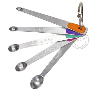 Manufacturer in stock stainless steel mini measuring spoon 5-piece silicone hand pad mini measuring spoon color stainless steel 5-piece set