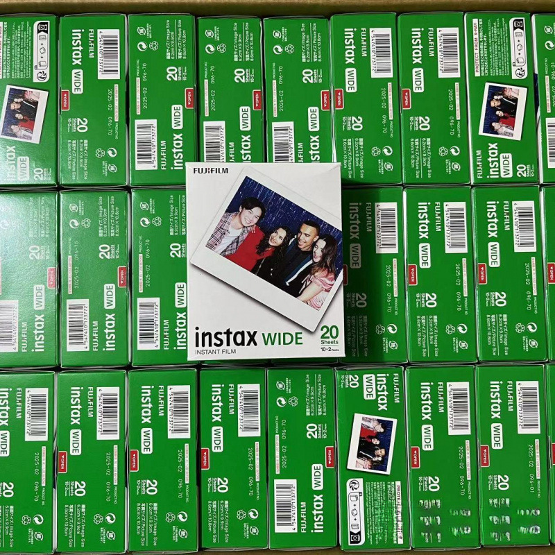 In-Stock Fuji 5inch Wide-Format Photo Paper with White Border W200/210 In-Stock Fuji 5inch Wide-Format Photo Paper with White Border W200/210