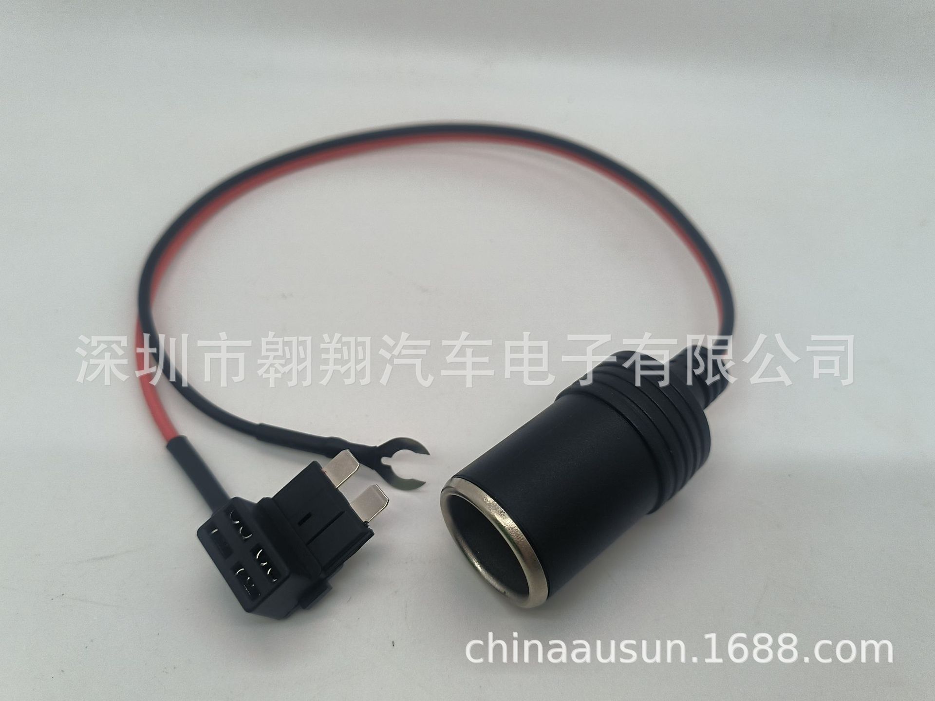 Car mounted modified cigarette lighter socket car fuse box electrical appliance connected to cigarette lighter mother seat with car charger mother seat
