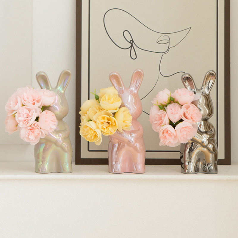 Ceramic Small Vase, Living Room Flower Arrangement, Dried Flower Ornaments, High-End Niche Entrance Wine Decoration, Tv Decoration