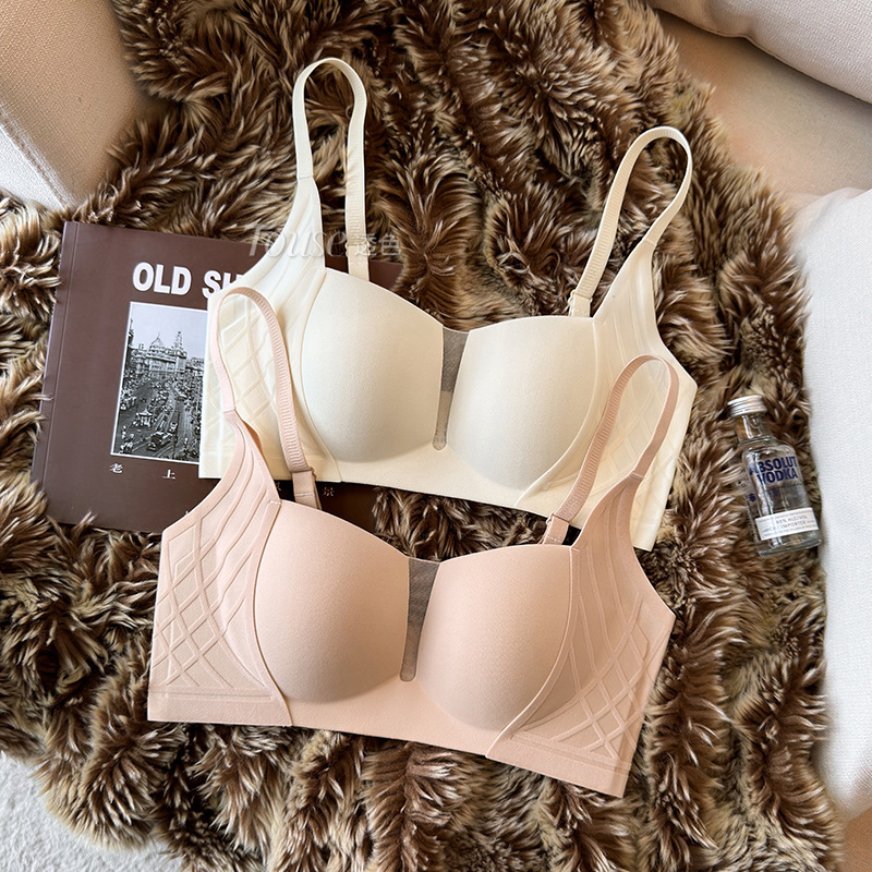 Original Seamless Underwear Women's Small Chest Gather-up Collective Paramilia 2024 New Summer Thin Sexual Beautiful Back Bra