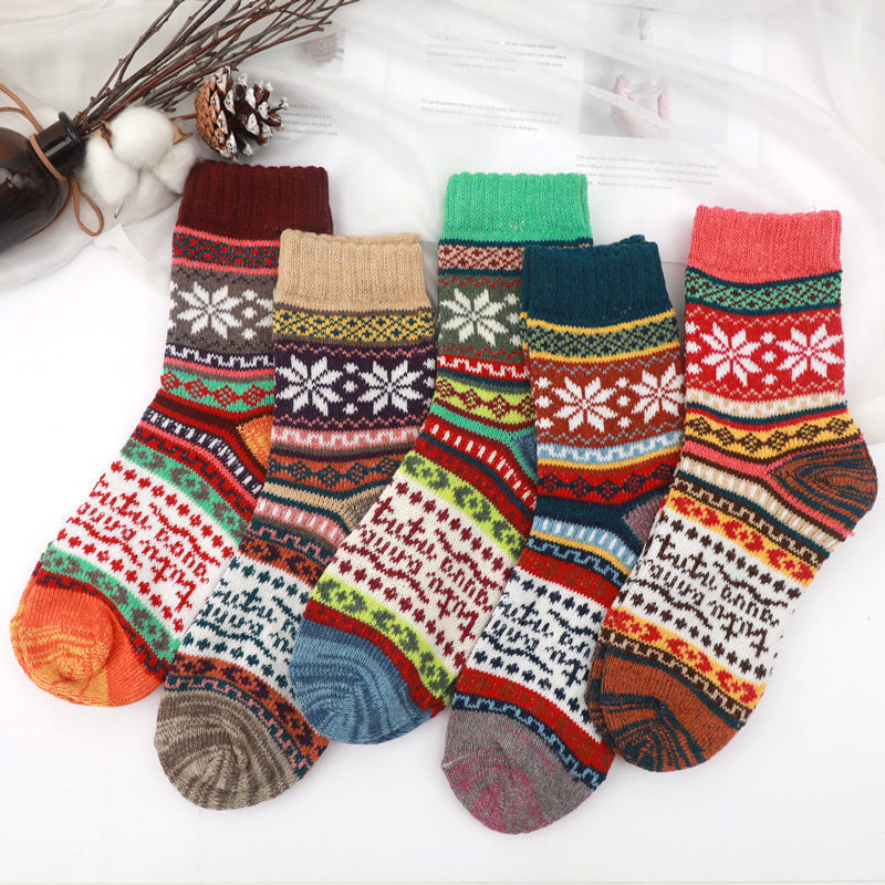 Autumn and Winter personalized knitted wool socks ethnic style vintage socks wool socks fleece-lined thickened winter heat storage warm Autumn and Winter personalized knitted wool socks ethnic style vintage socks wool socks fleece-lined thickened winter heat storage warm