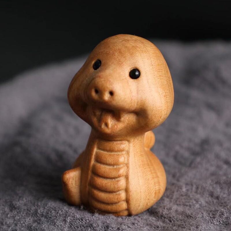 手作りの桃の木の十二生肖の置物の原木のハンドルの竜の牛のネズミの犬はかわいい子供の車の置物を飾ります。|undefined