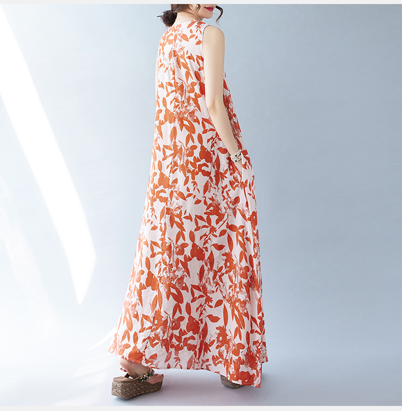 Real Shot Of The 2024 Summer New Bohemian Artistic Loose Sleeveless Round-neck Printed Mid-length Dress For Women_ecoleips.com