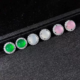 批发 925银针镶嵌冰种白绿玉髓时尚款耳钉翡翠色玛瑙女款玉石耳环