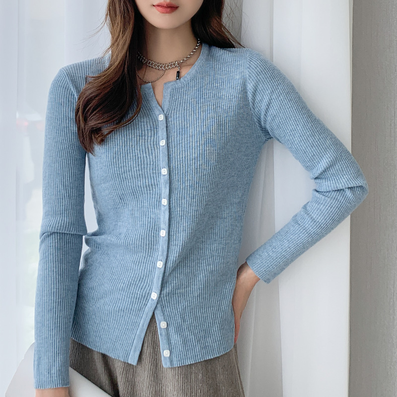 2025 Small V-Neck Long Sleeve Knitted Cardigan for Spring and Autumn, New Korean Style Slim Fit Inner and Outer Wear Top Clearance