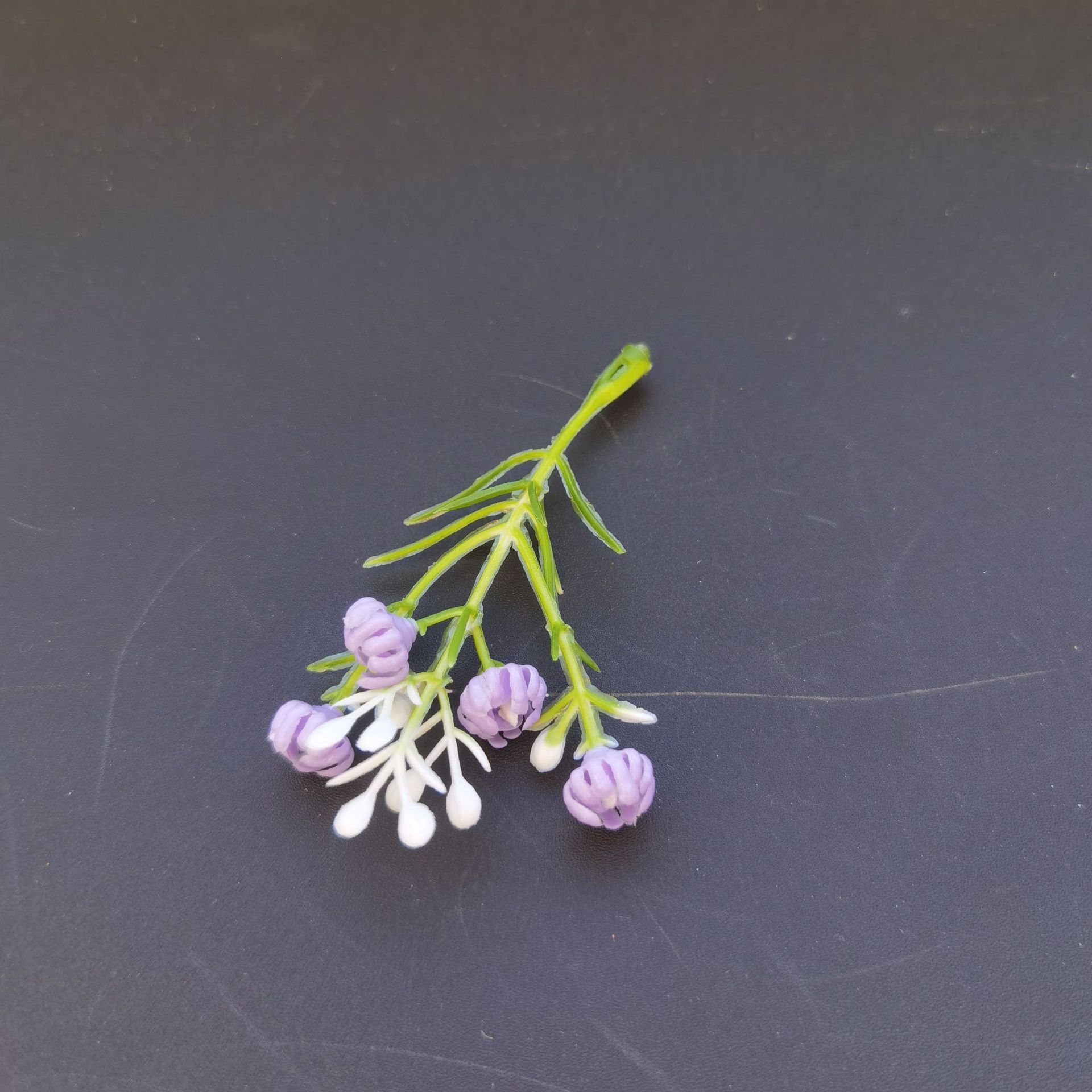 Imitación de hojas verdes hierba de agua hoja persa decoración de flores de boda pared flor de pecho accesorios de muñeca flores diy accesorios hechos a mano